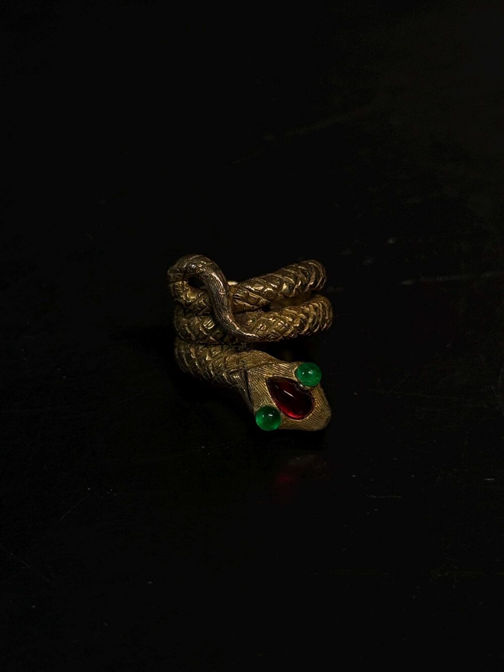 Vintage KJL Kenneth Jay Lane 332 Jeweled Cobra Ring Size 5.75 Adjustable